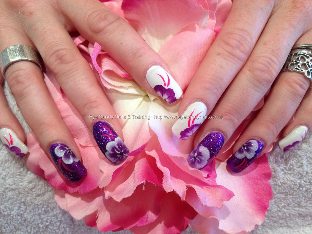 Eye Candy Nails & Training - Freehand one stroke nail art by Elaine ...